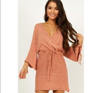 Knit flared sleeve dress mauve/pink